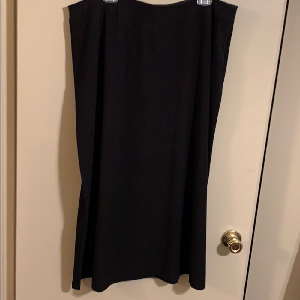 Plus size black skirt